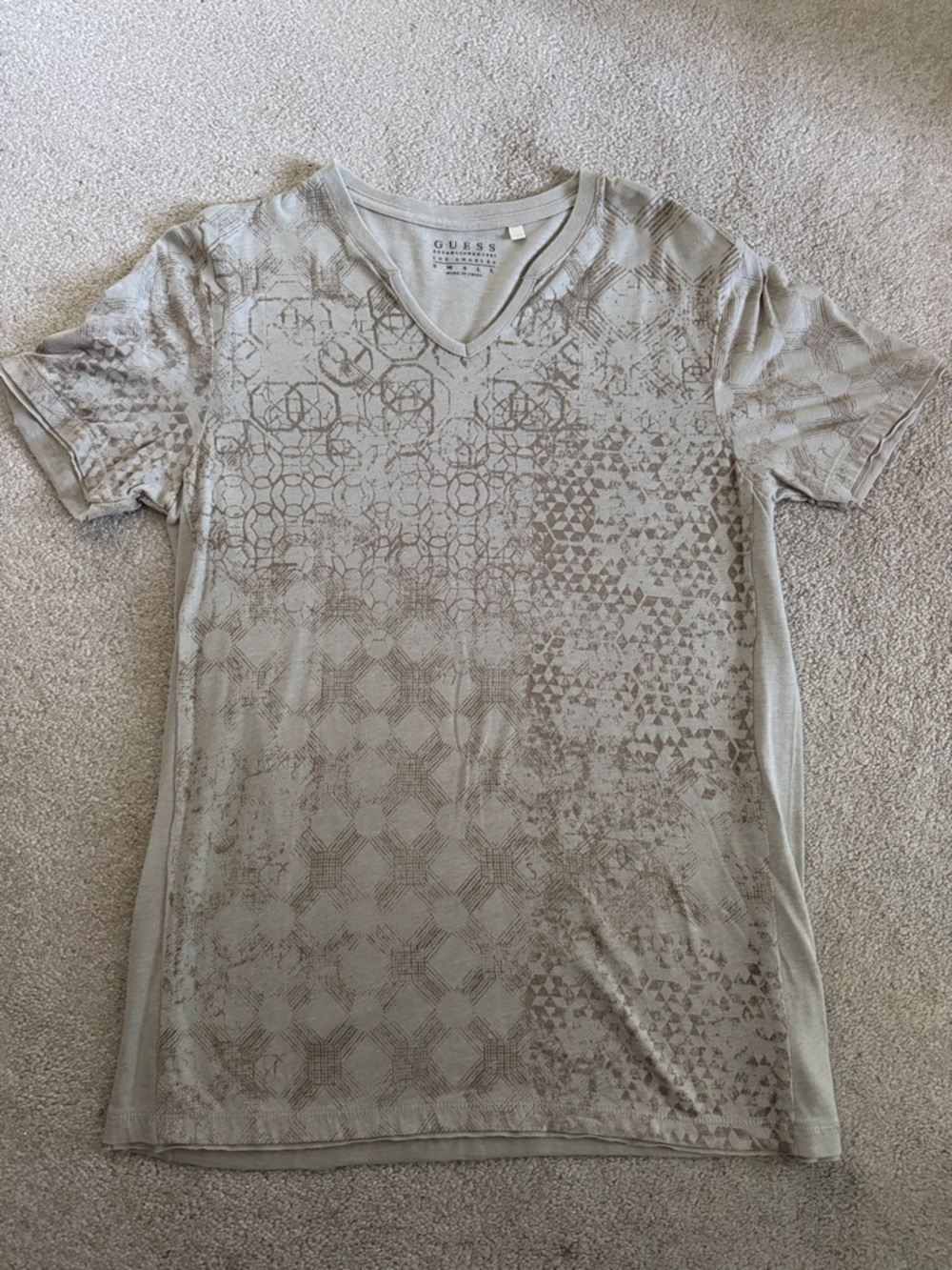 GUESS Beige Geo-Print V-Neck Tee